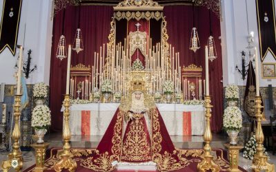 Fotogalería del besamano de Nuestra Señora de la Salud